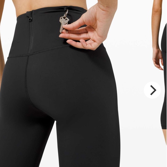 * SOLD* Lululemon Run with the Waves Crop 21” - Picture 3 of 9